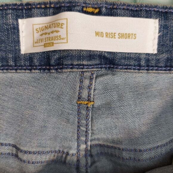 Levi's NWT Mid Rise 5" Shorts Womens Plus Sz 22 (Waist 36) Denim Cutoff Cuffed - Picture 7 of 11